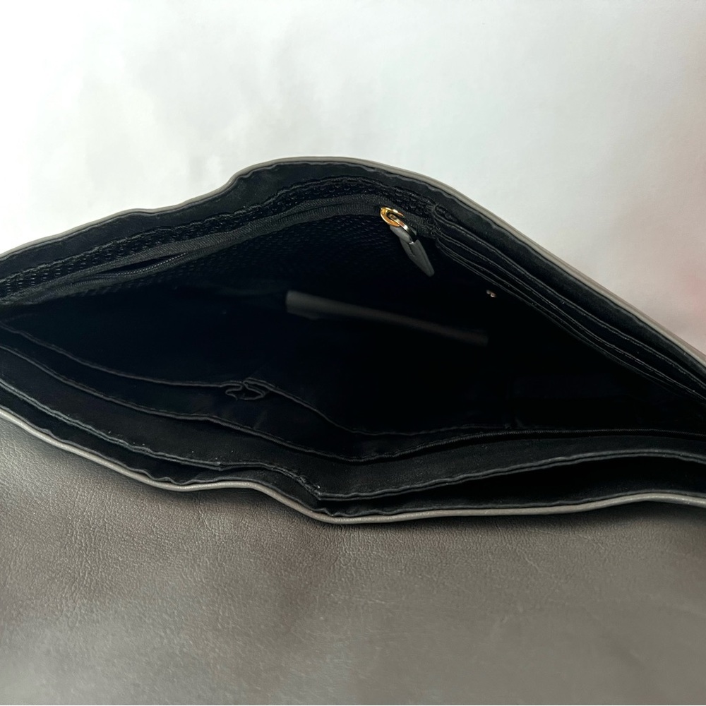 KNOMO London Elektronista Leather Tech Organizer Crossbody Bag Travel Work - Picture 5 of 14